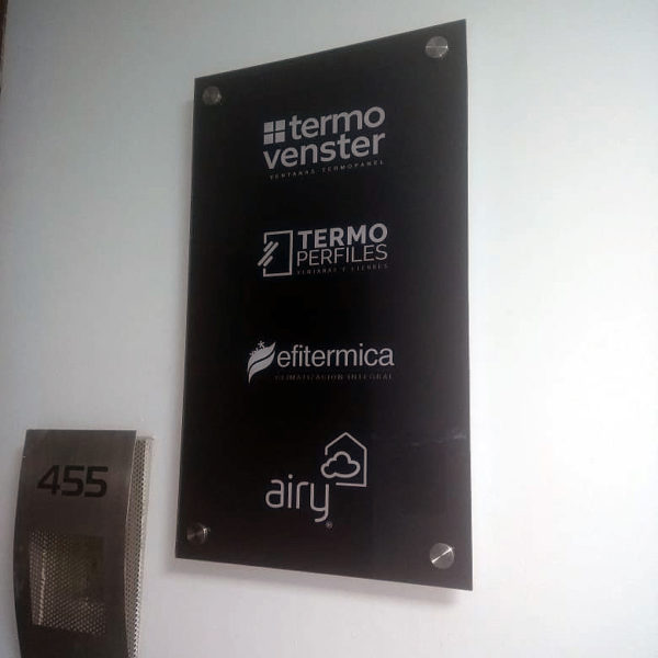 letrero_leon_1